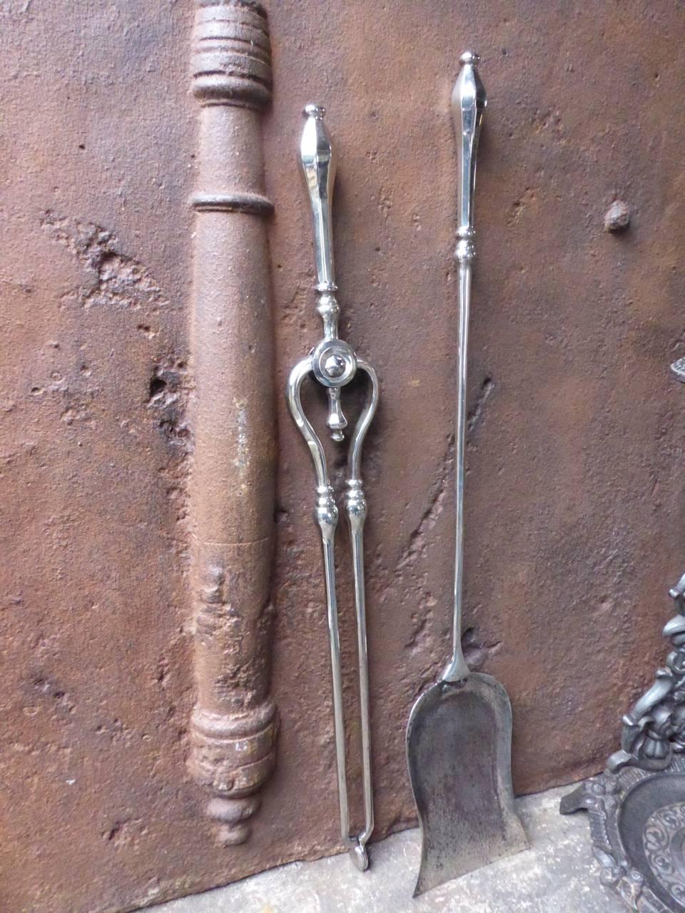 19th Century English Victorian Fireplace Tools or Fire Tools For Sale 1