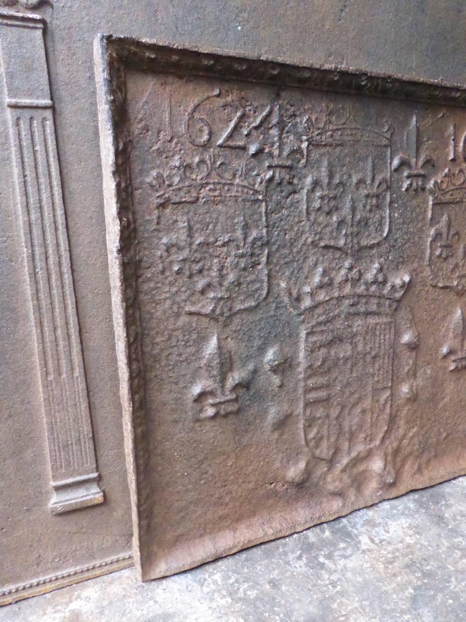 18th Century and Earlier 17th Century French 'Arms of France' Fireback / Backsplash For Sale