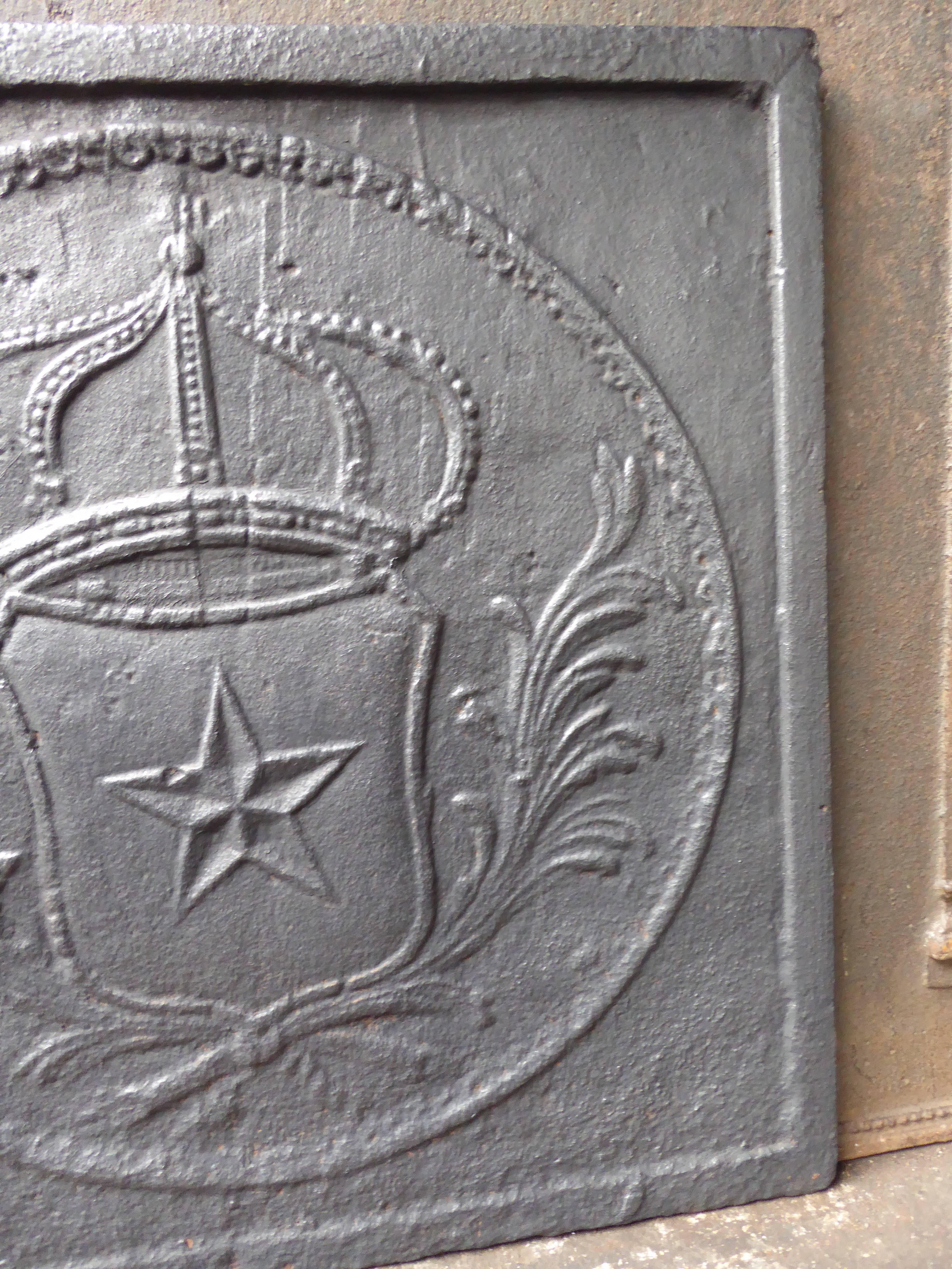 19th Century French 'Arms of France' Fireback / Backsplash In Good Condition For Sale In Amerongen, NL