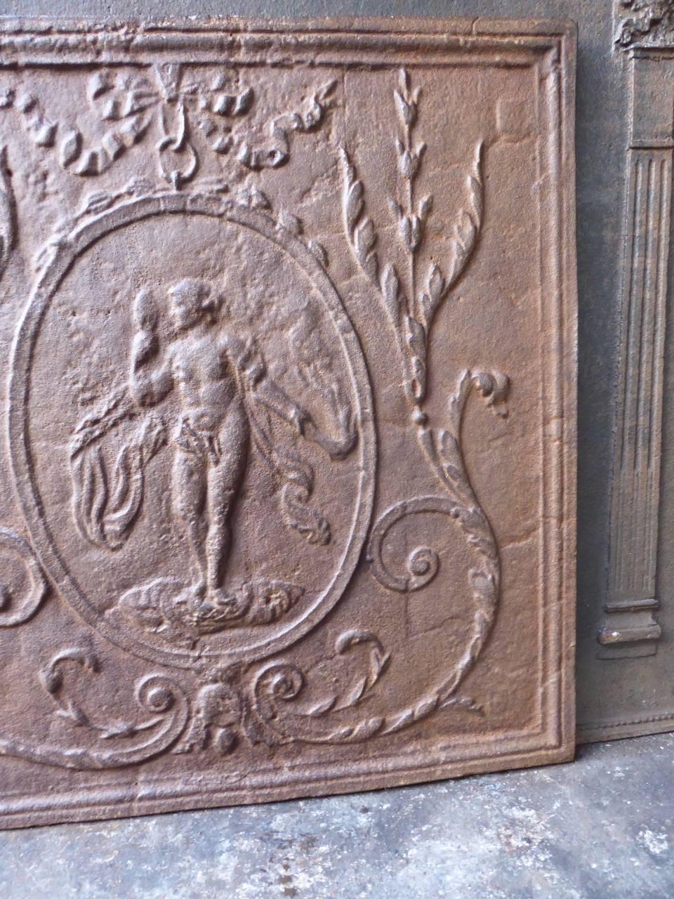 French Louis XV Style 'Venus' Fireback In Good Condition In Amerongen, NL