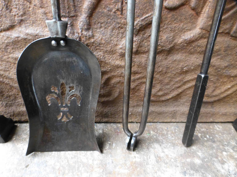Art Nouveau Fireplace Tool Set and Rests For Sale 2