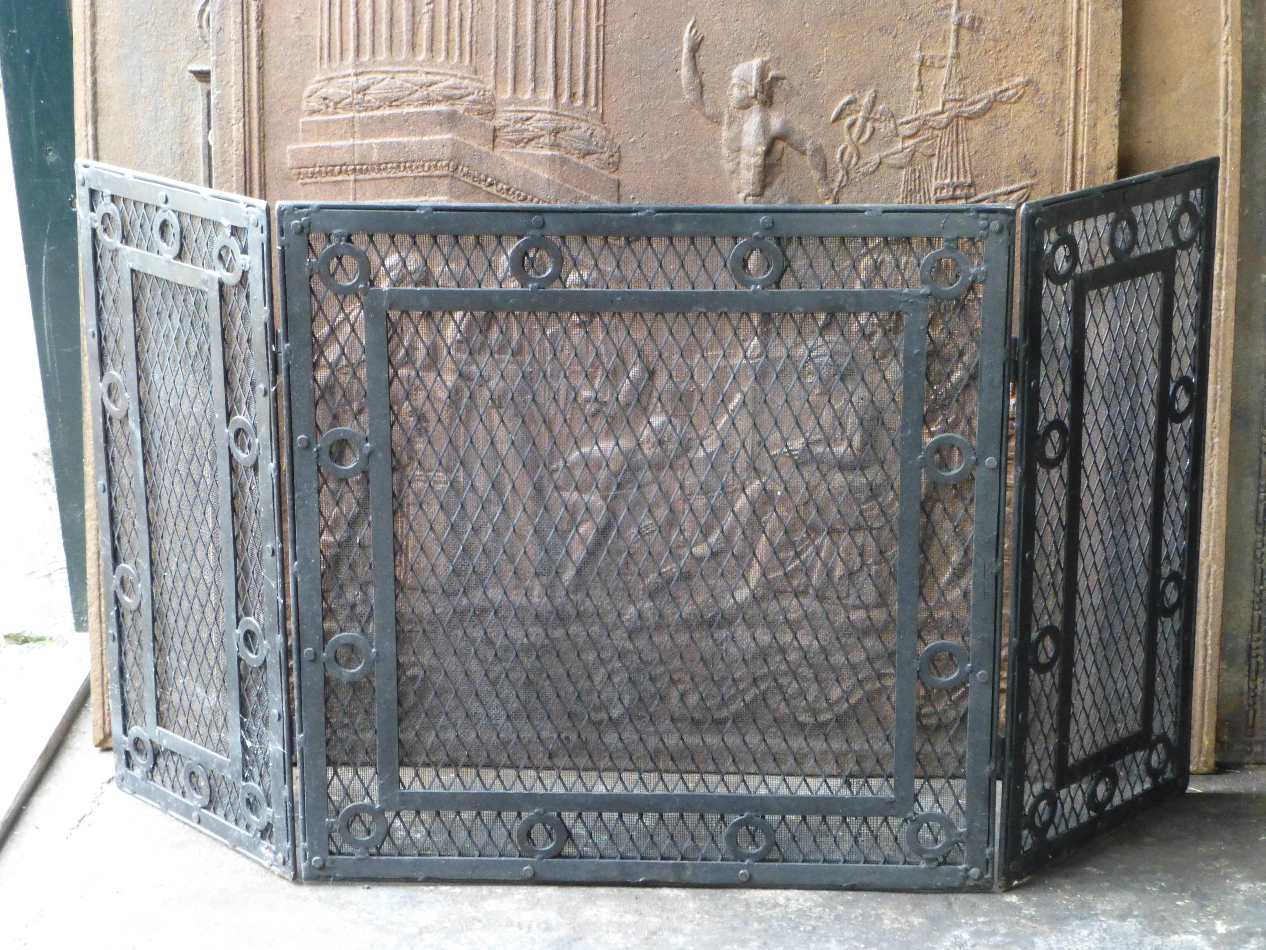 Iron Fire Screen 2