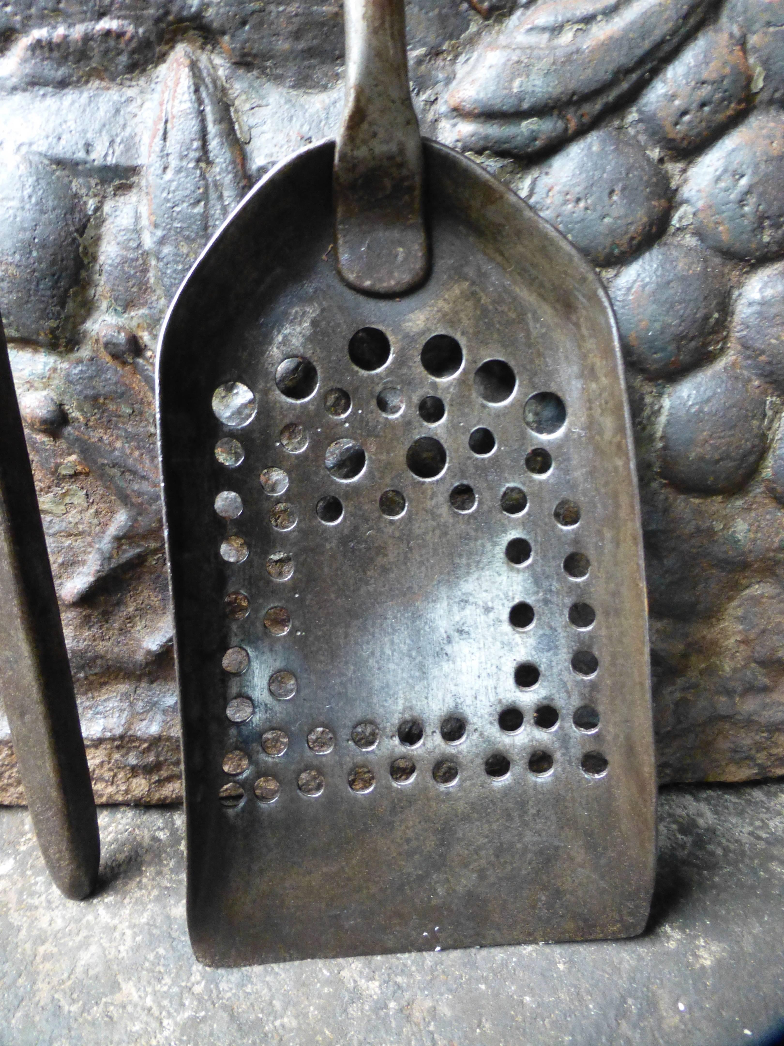 Ensemble d'outils de cheminée en acier poli et bronze en vente 2