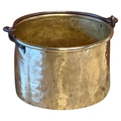 Cesto per legna da ardere in ottone lucido olandese del XVIII secolo