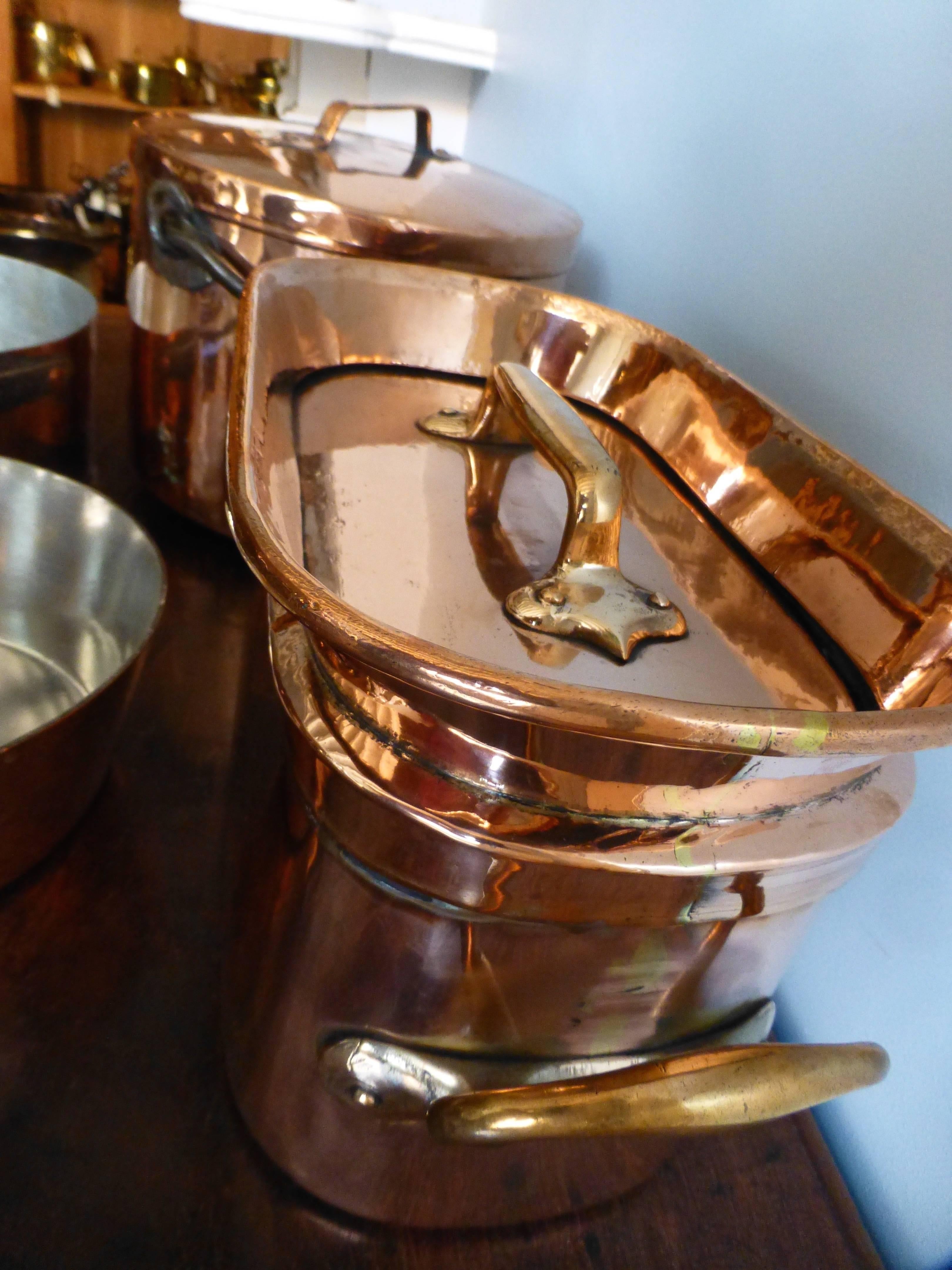 Magnificent Set of Re-Tinned Copper Pans and Pots In Good Condition In Amerongen, NL