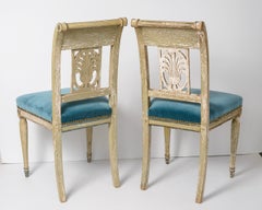 Ein Paar neoklassizistische Stühle aus der französischen Directoire-Zeit, um 1795