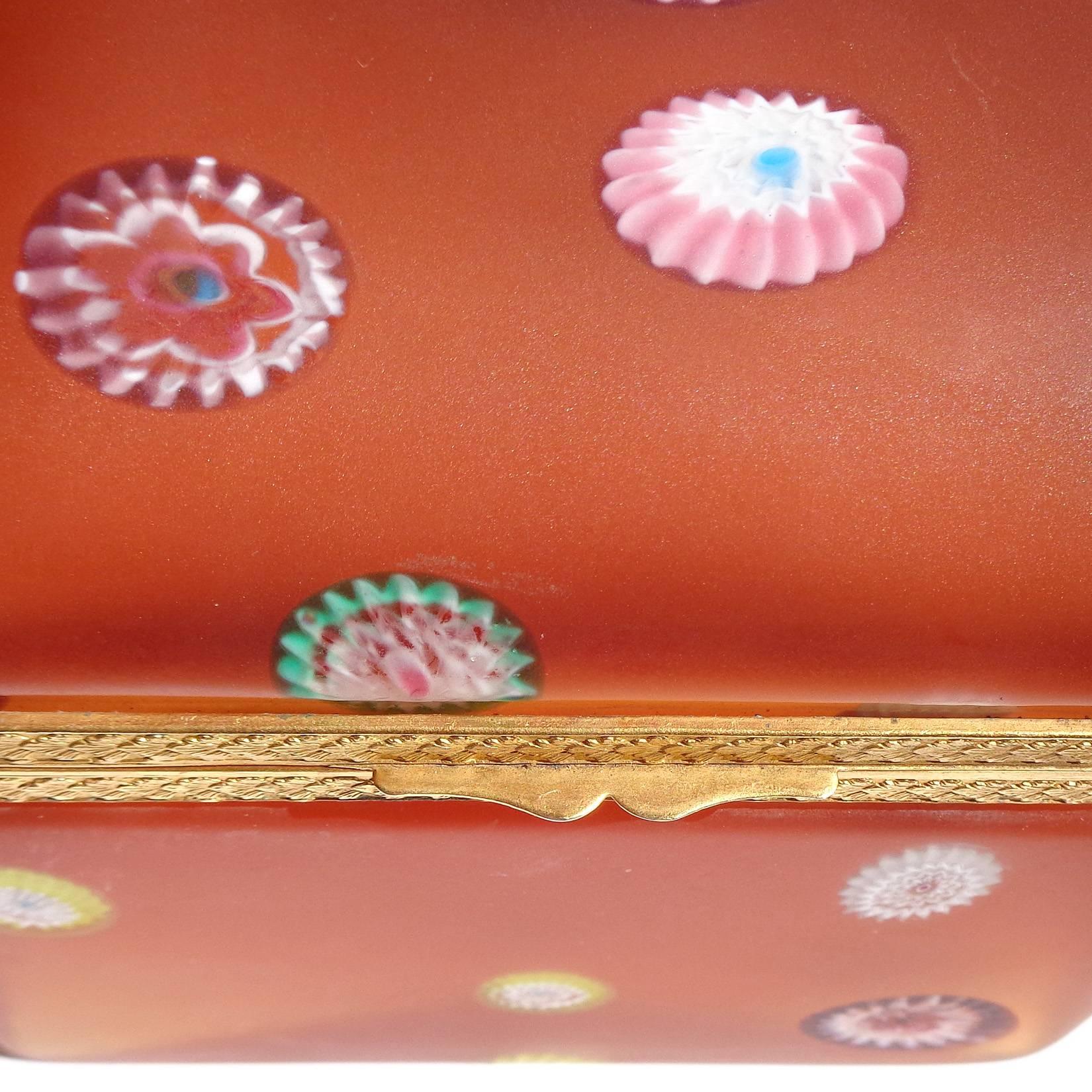 Hand-Crafted Fratelli Toso Murano Millefiori Flowers, Satin, Italian Art Glass Jewelry Box