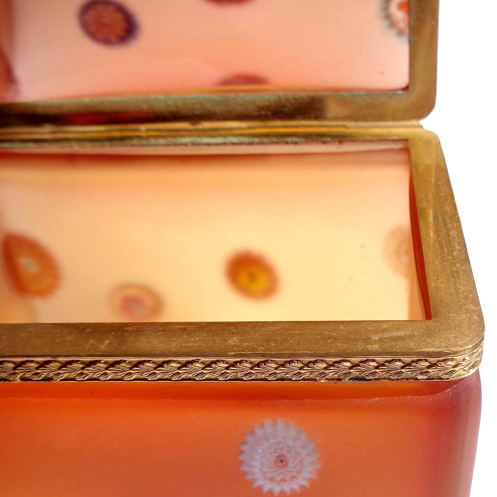 Fratelli Toso Murano Millefiori Flowers, Satin, Italian Art Glass Jewelry Box 1
