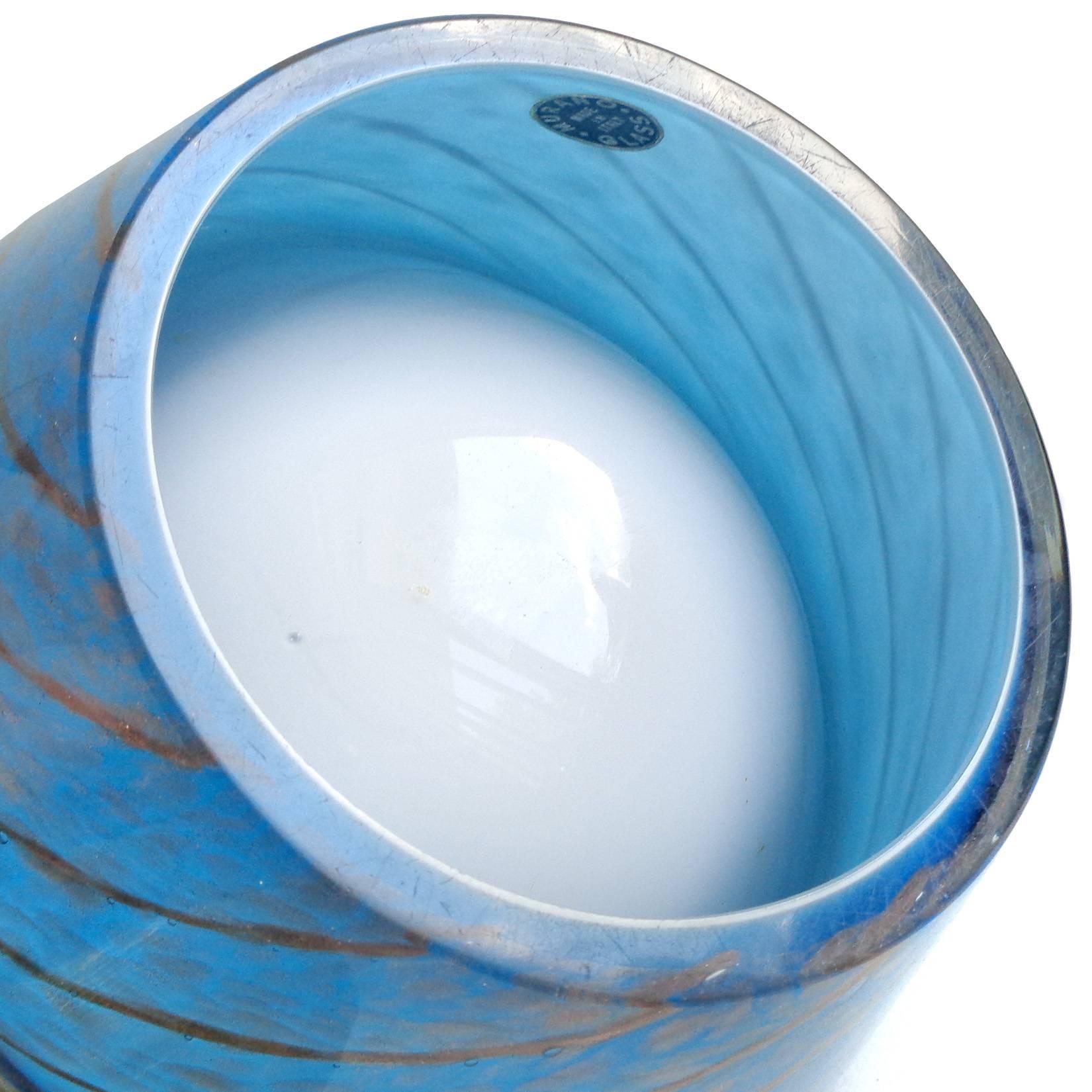 Hand-Crafted Fratelli Toso Murano Blue Aventurine Swirl Italian Art Glass Bowl