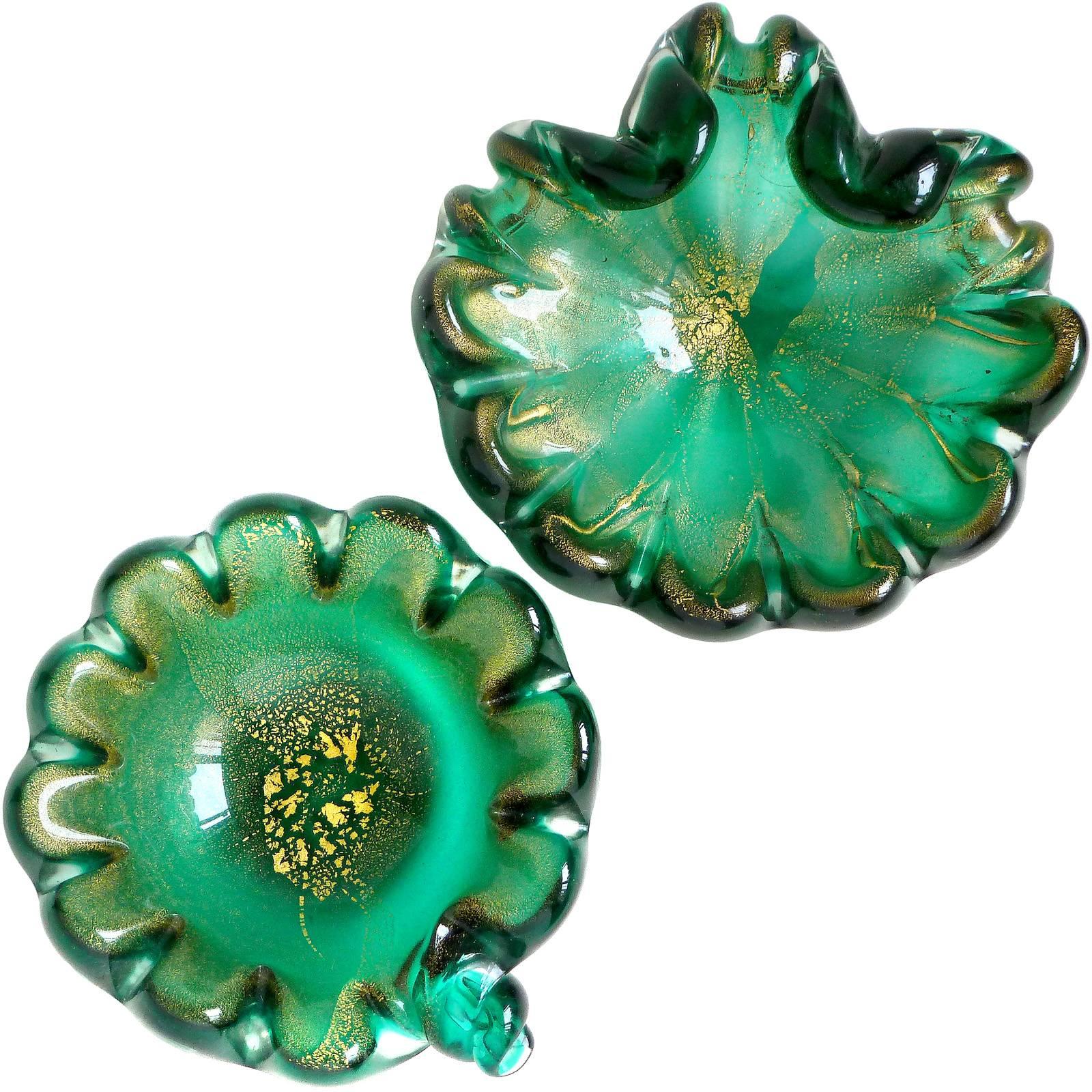 Murano Gold Flecks Emerald Green Italian Art Glass Seashell Ring Bowls