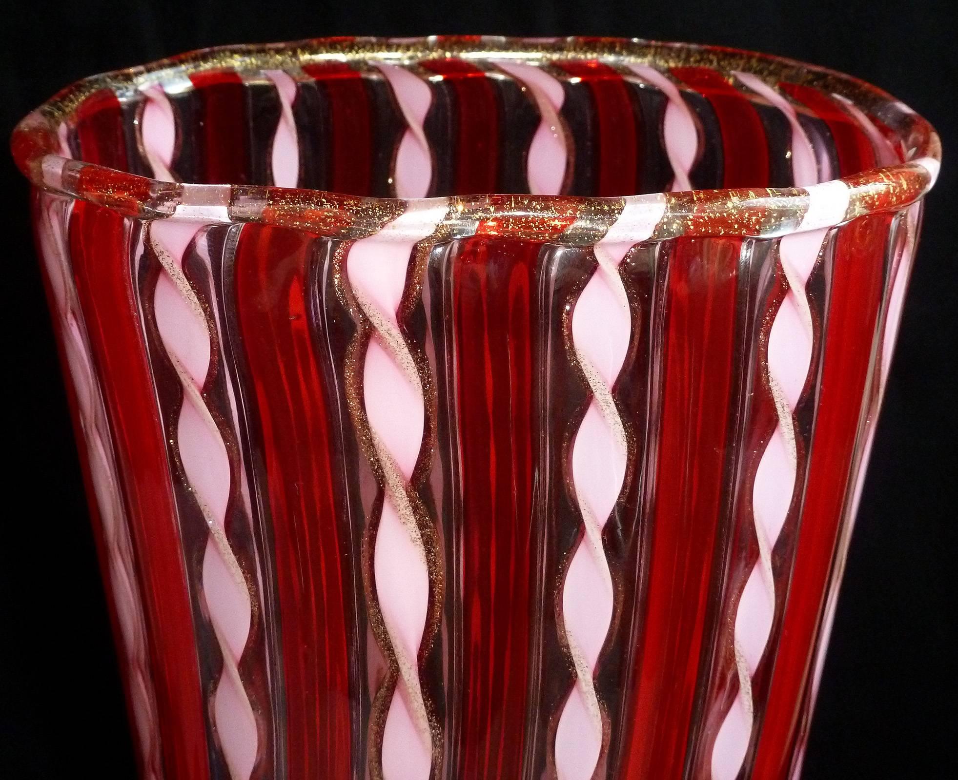 Mid-Century Modern Murano Red Stripes Pink Ribbons Gold Flecks Italian Art Glass Flower Vase