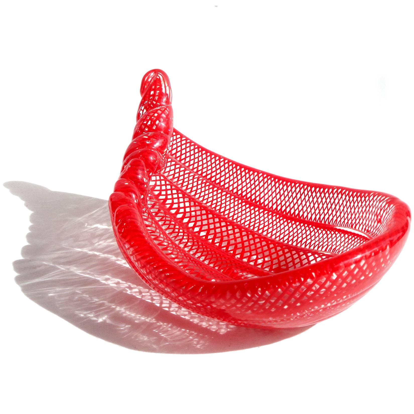Mid-Century Modern Murano Bright Red Coiled Ribbons Net Design Italian Art Glass Bowl Dish For Sale