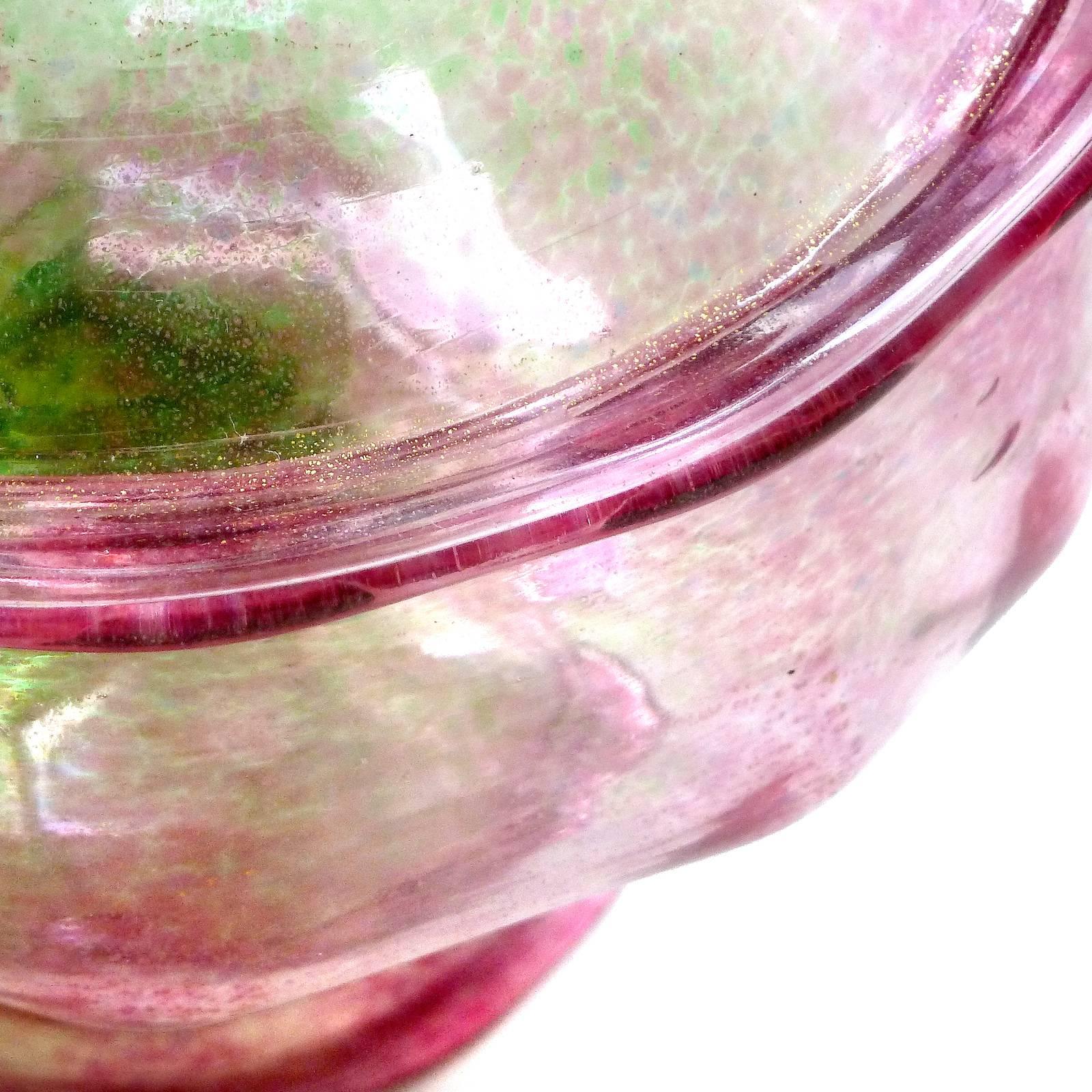 Antique Salviati Venetian Green Pink Gold Flecks Italian Art Glass Pear Top Jar In Excellent Condition In Kissimmee, FL