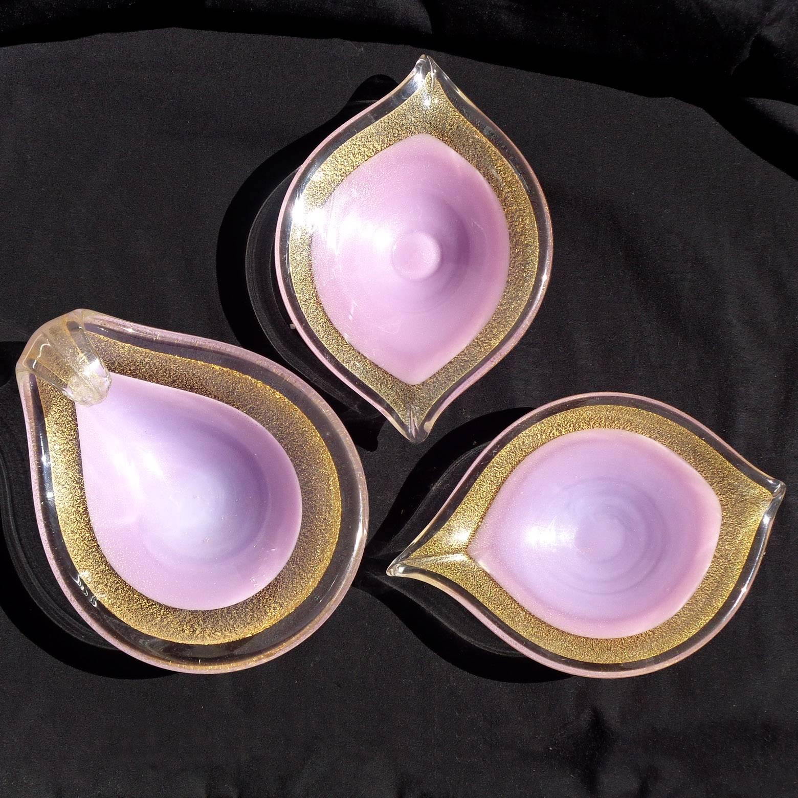 Mid-Century Modern Salviati Murano, 1950s Purple Gold Flecks Italian Art Glass Ring Bowl Dishes