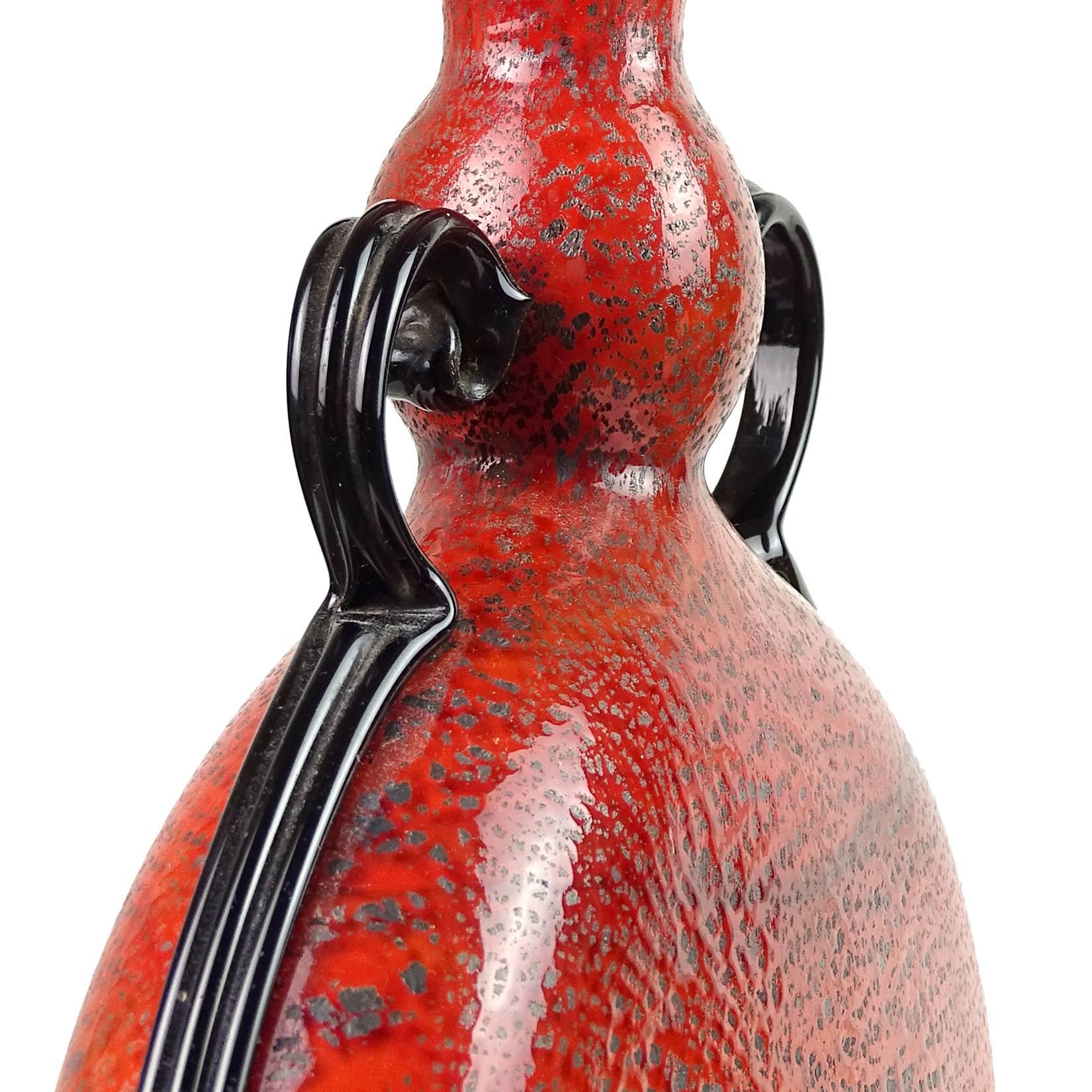 Very rare and large, Murano hand blown bright red, silver leaf and black accents Italian art glass vase. Documented to designer Napoleone Martinuzzi, circa 1932, Zecchin - Martinuzzi. Published (see last photo). Measures almost 12 1/2