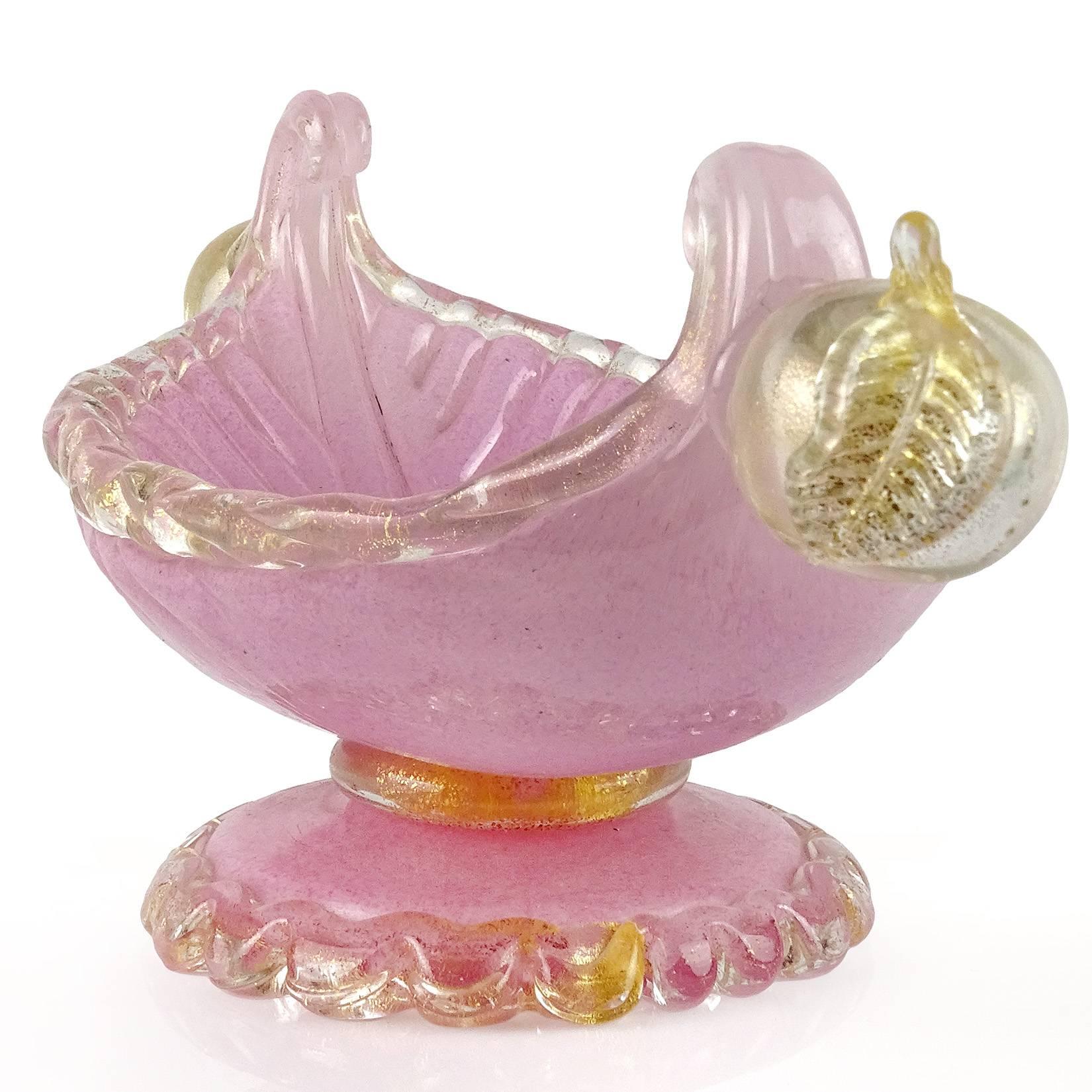 Hand-Crafted Barovier Toso Murano Pink Gold Flecks Italian Art Glass Fruit Compote Bowl