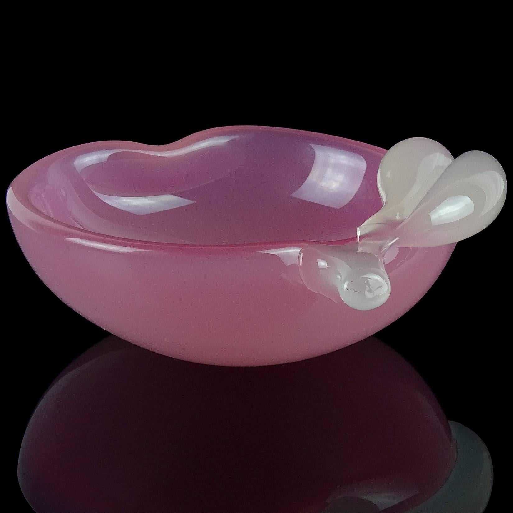 Mid-Century Modern Archimede Seguso Murano Opal Pink White Italian Art Glass Apple Ring Dish Bowl