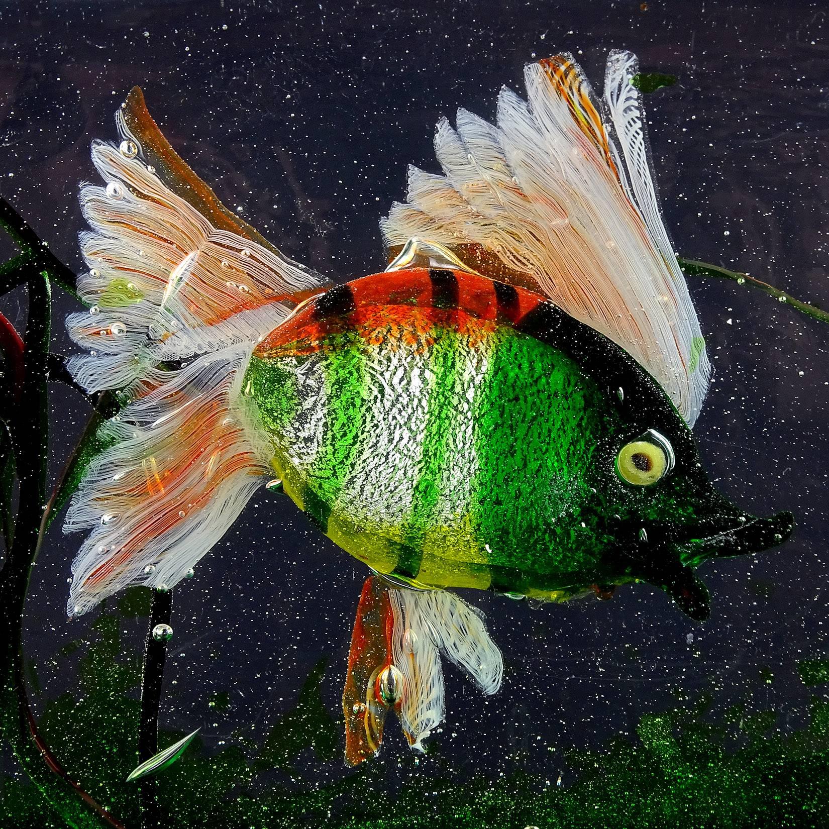 Cenedese Murano Green Orange Silver Flecks Italian Art Glass Fish Aquarium Block In Good Condition In Kissimmee, FL
