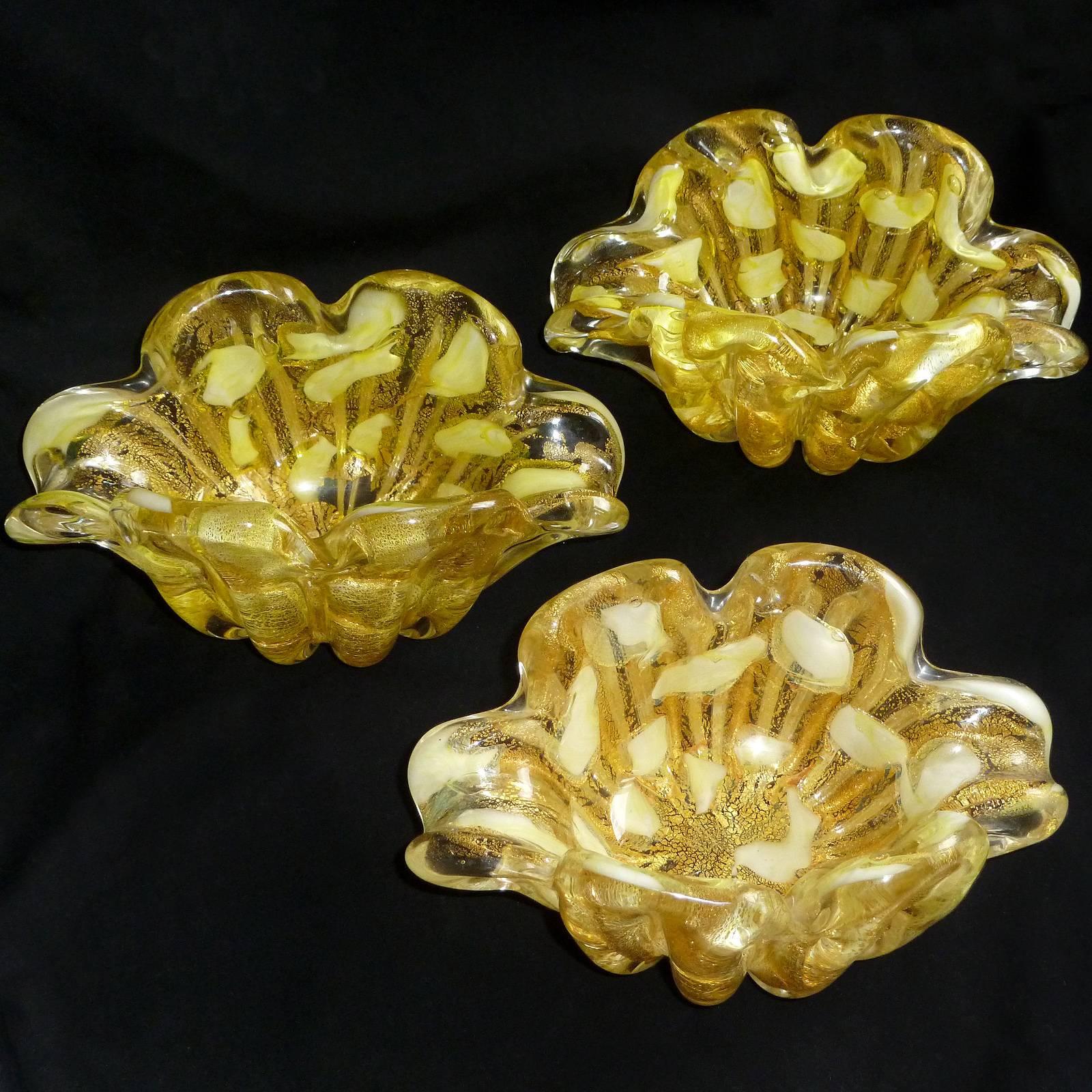 Hand-Crafted Reserved for Wai - Ercole Barovier Toso Murano Flower Form Bowls