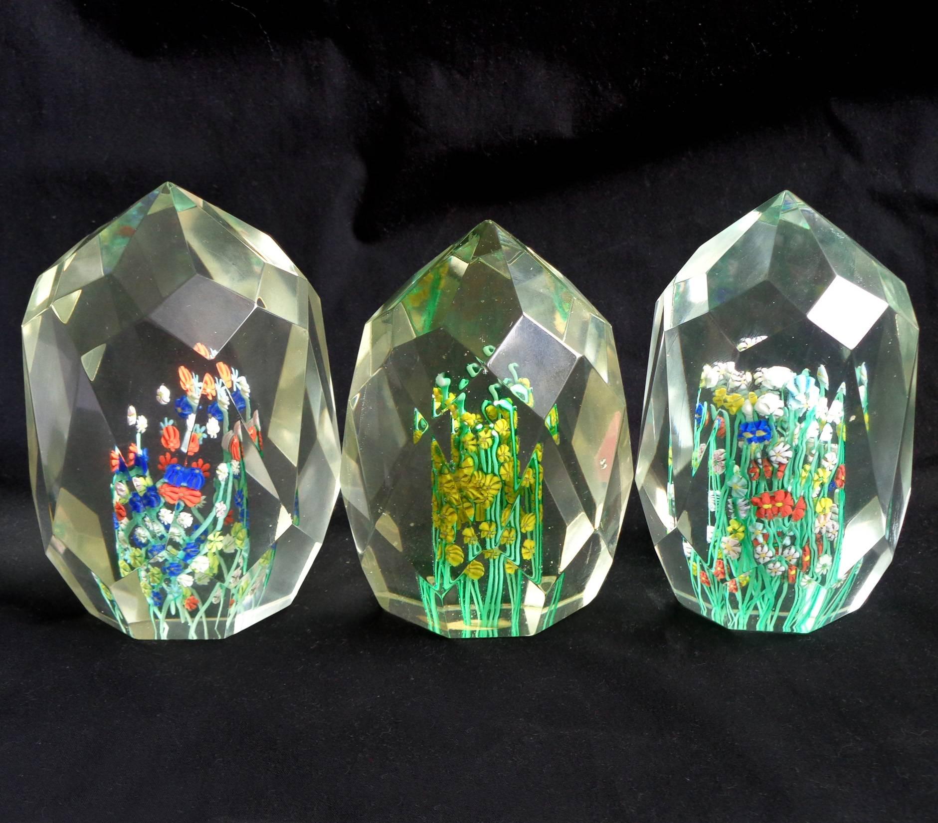 Mid-Century Modern Toso Murano Millefiori Wild Flower Italian Art Glass Diamond Facet Paperweights