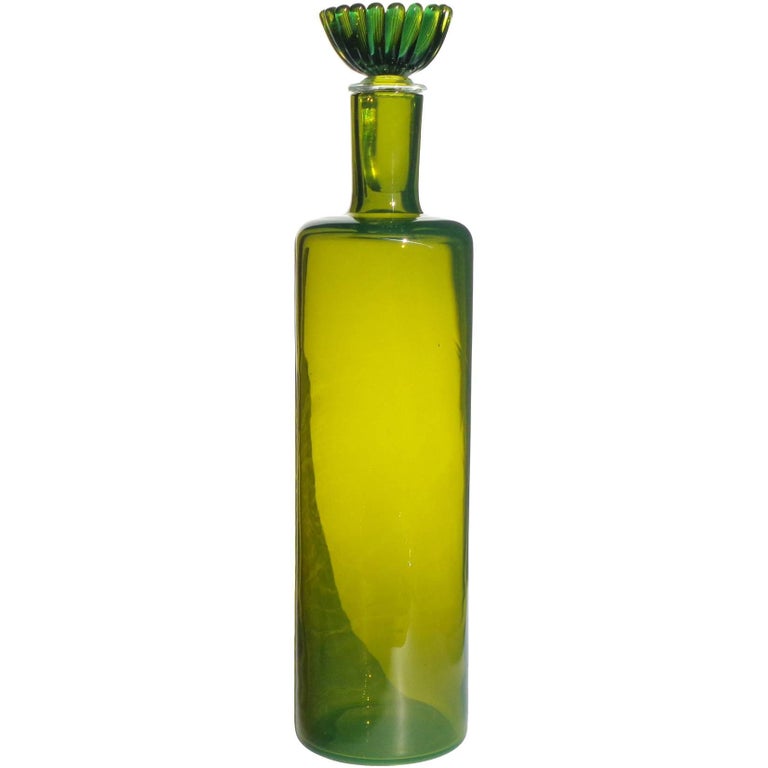 Fratelli Toso Murano Green Flower Stopper Italian Art Glass Decanter