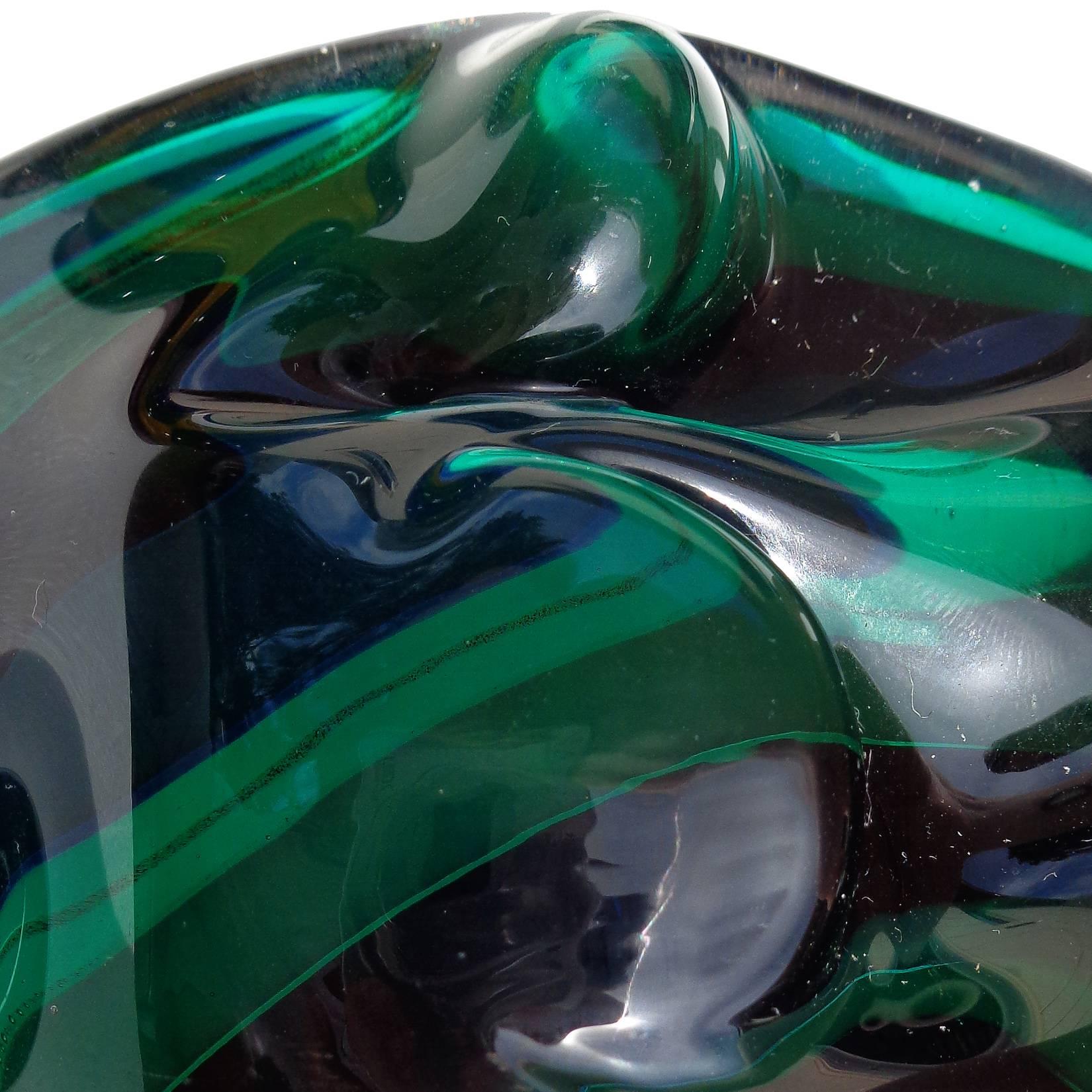 Murano Red Blue Aqua Optic Swirl Italian Art Glass Decorative Sculptural Bowl In Good Condition In Kissimmee, FL