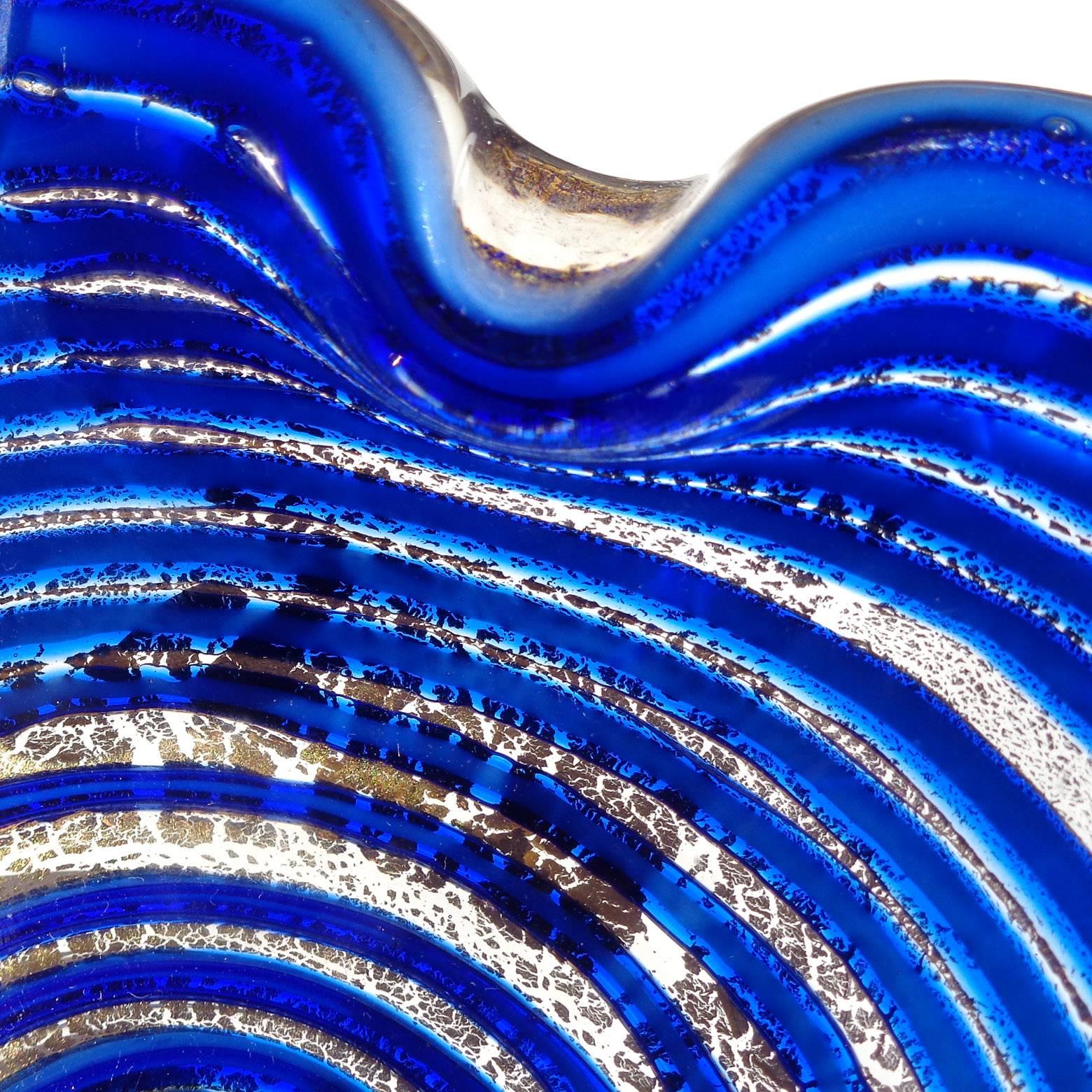 Hand-Crafted Barovier Toso Murano Sapphire Blue Swirl Gold Flecks Italian Art Glass Bowl Dish