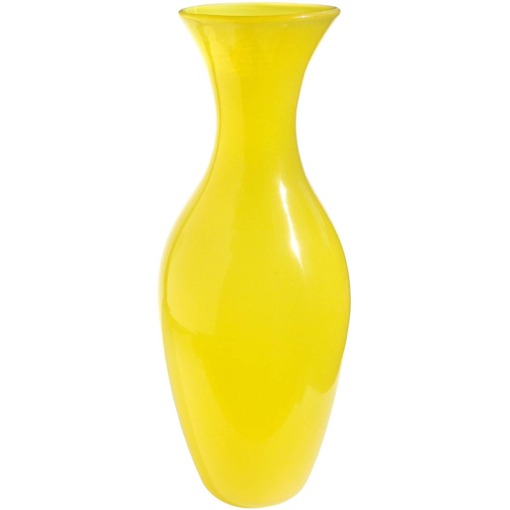 Archimede Seguso Murano Canary Yellow Opalescent Italian Art Glass Flower Vase