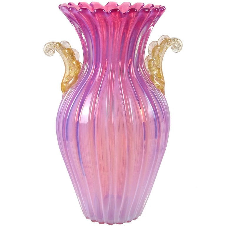 Mid Century Opalescent Italian Art glass vase