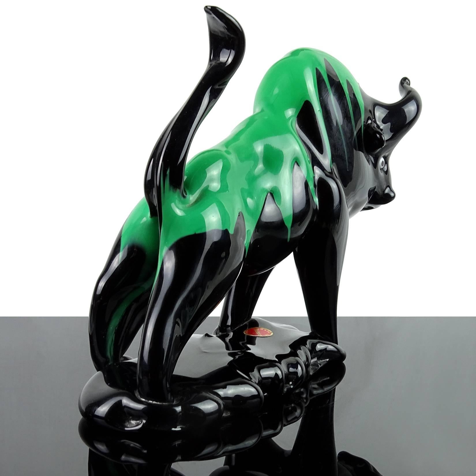Murano Black Green Drip Taurus Bull Italian Art Glass Figure Sculpture In Good Condition In Kissimmee, FL