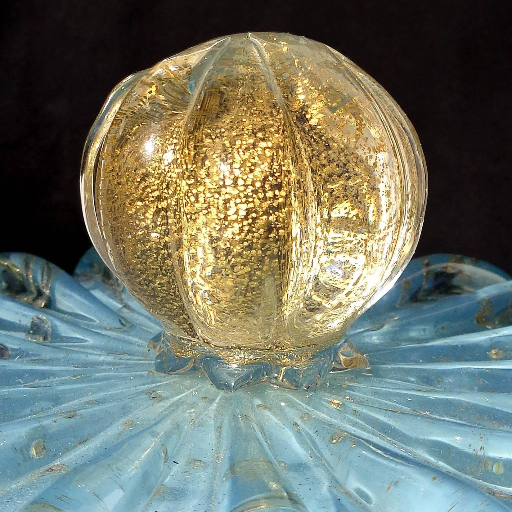 Hand-Crafted Alfredo Barbini Murano Blue Gold Flecks Italian Art Glass Vanity Powder Box