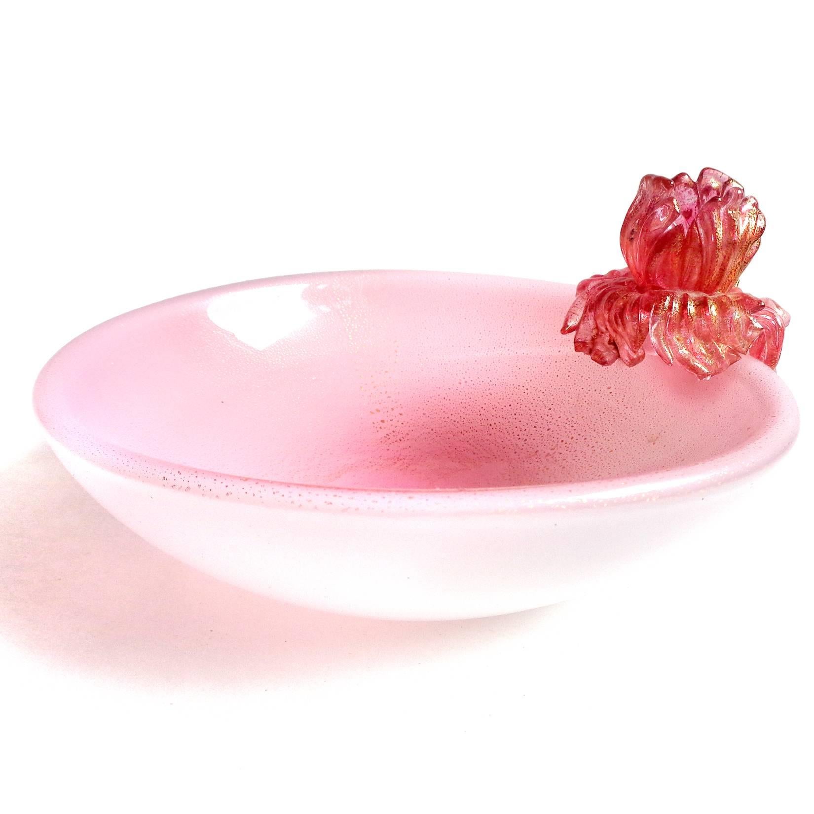 Free shipping worldwide! See details below description.

Gorgeous Murano handblown pink, white and gold art glass bowl with applied flower. Documented to designer Archimede Seguso, with two original labels. Perfect for any side table or vanity.