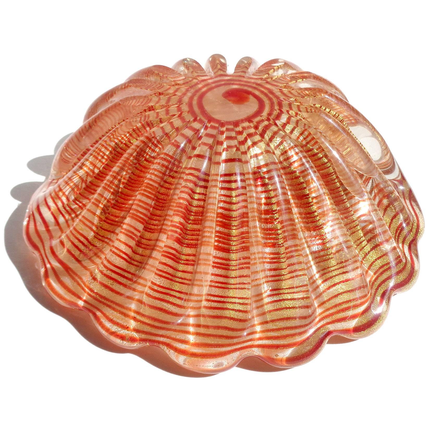 Hand-Crafted Barovier Toso Murano Red Swirl Gold Flecks Italian Art Glass Seashell Bowl