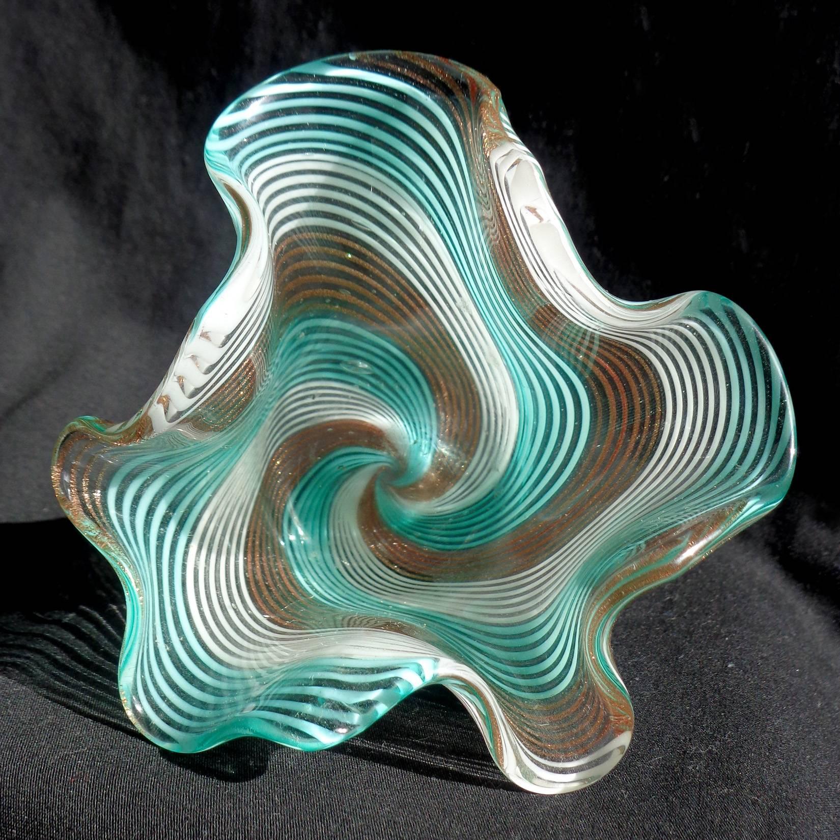 Dino Martens Aureliano Toso Murano Italian Art Glass Small Fazoletto Vases 2