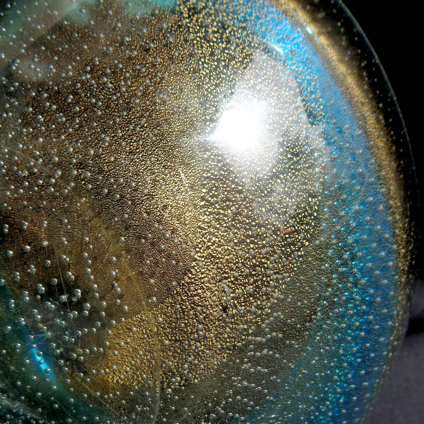 Seguso Vetri d'Arte Murano Sommerso Blue Bubbles Gold Italian Art Glass Bowl In Excellent Condition In Kissimmee, FL