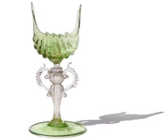 Antico portabicchieri a conchiglia in vetro artistico italiano di Murano, verde e foglia d'oro