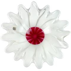 Fratelli Toso Murano White Red Center Italian Art Glass Flower Shaped Bowl 4