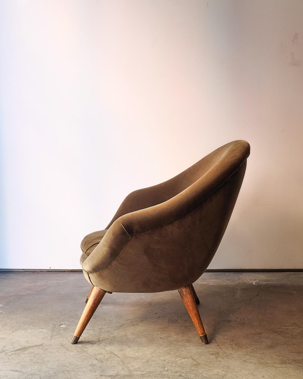 Fauteuil-Stühle mit grünem Samt neu gepolstert. Satz von zwei. 