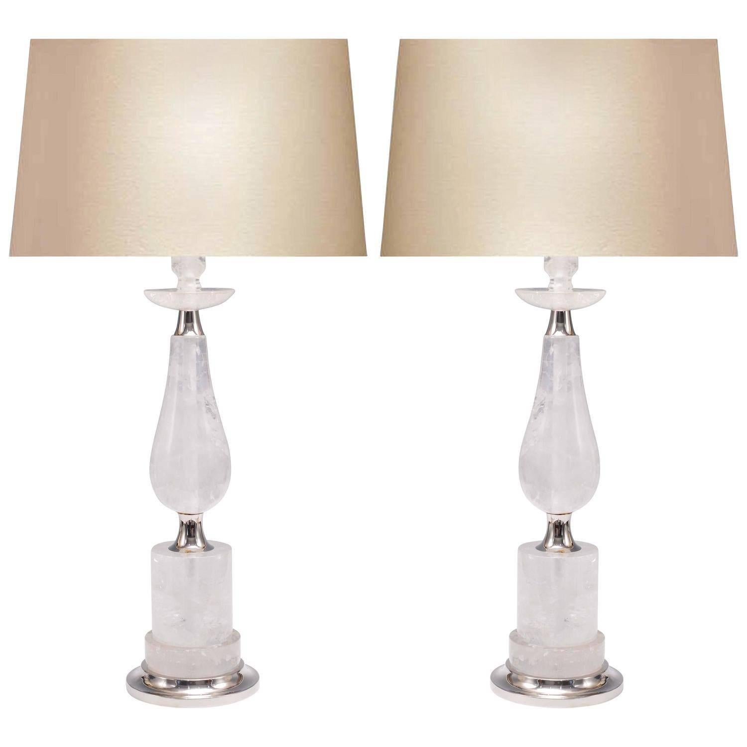 Pair of Elegant Form Rock Crystal Quartz Lamps In Excellent Condition For Sale In New York, NY