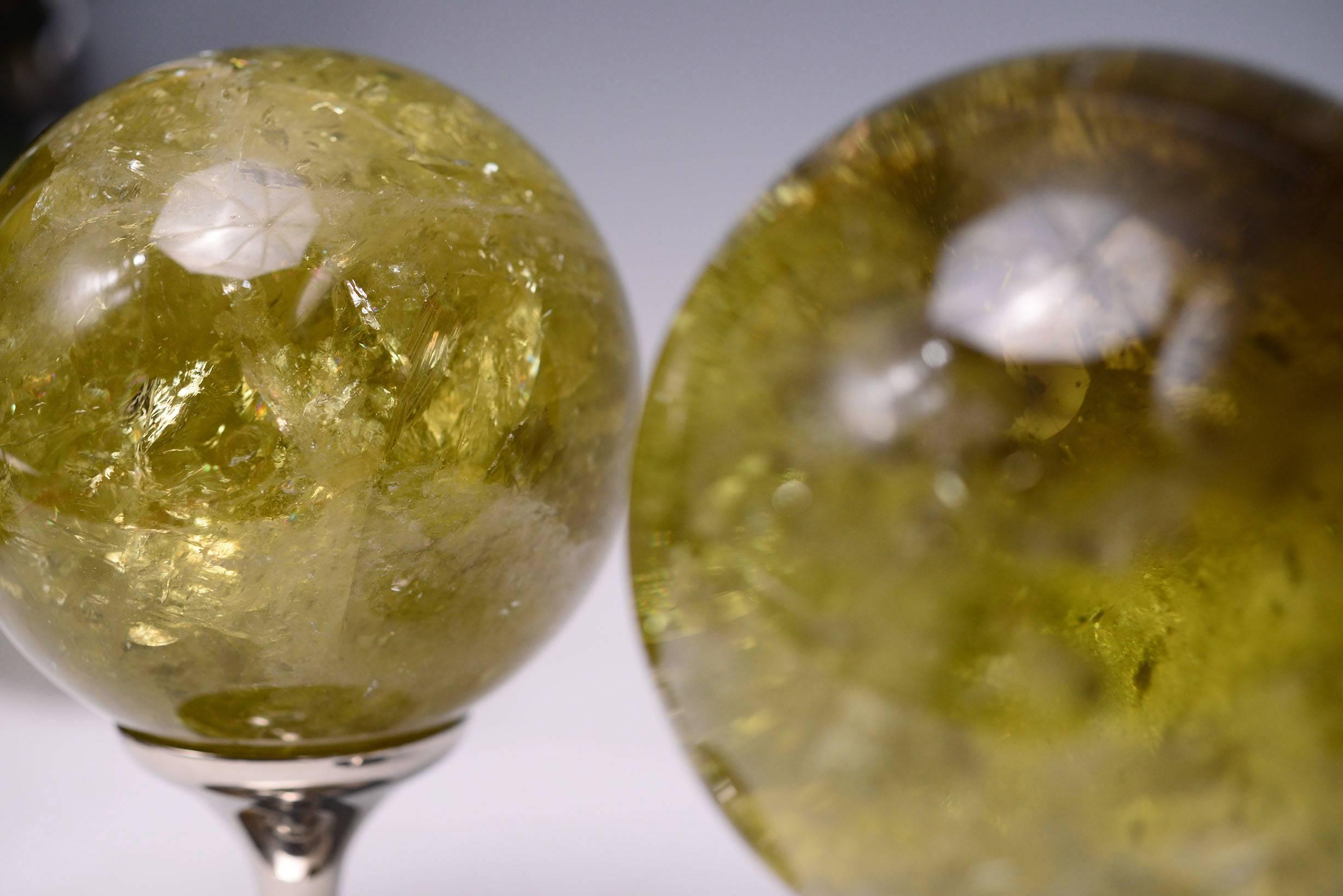 Group of Two Topaz Rock Crystal Quartz Balls In Excellent Condition For Sale In New York, NY