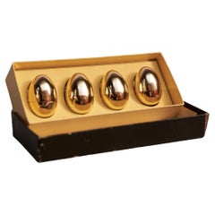 Satz von 4 neuwertigen 1950er "Golden Egg" Mini Japanischen Feuerzeugen von Northern Electric