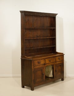 Antique, Welsh Oak Dog Kennel Dresser.