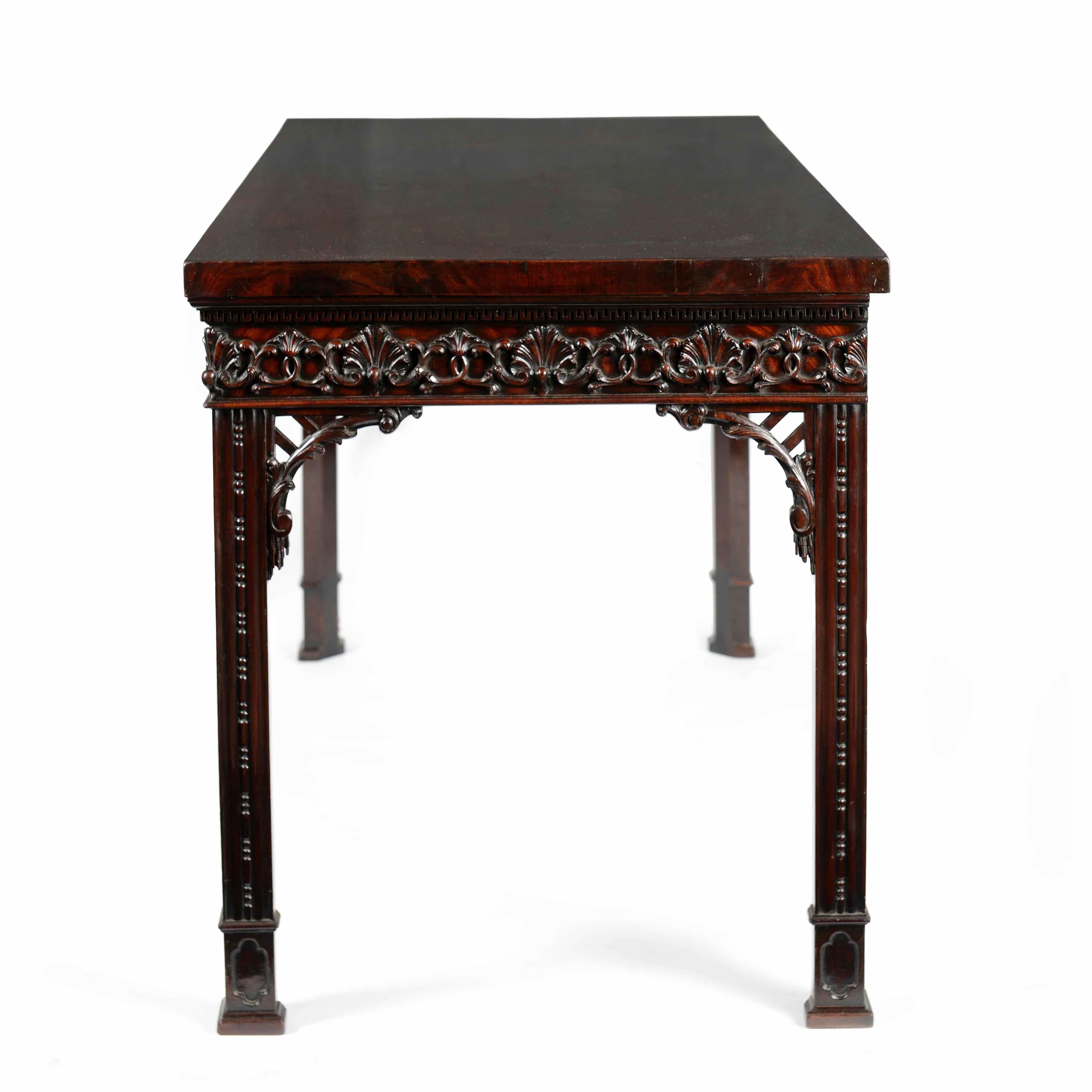 English George II Carved Mahogany Side Table in the Manner of Thomas Chippendale For Sale