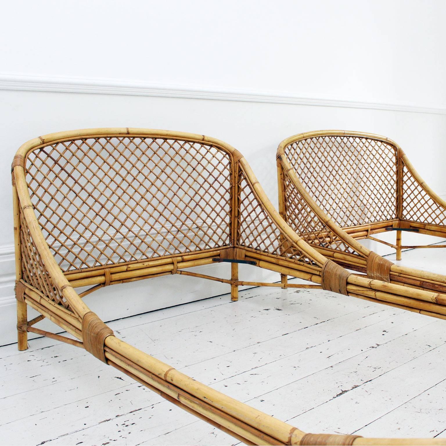 Pair of 1950s Mid-Century Modern Rattan and Bamboo French Beds by Louis Sognot In Excellent Condition In Kent, GB