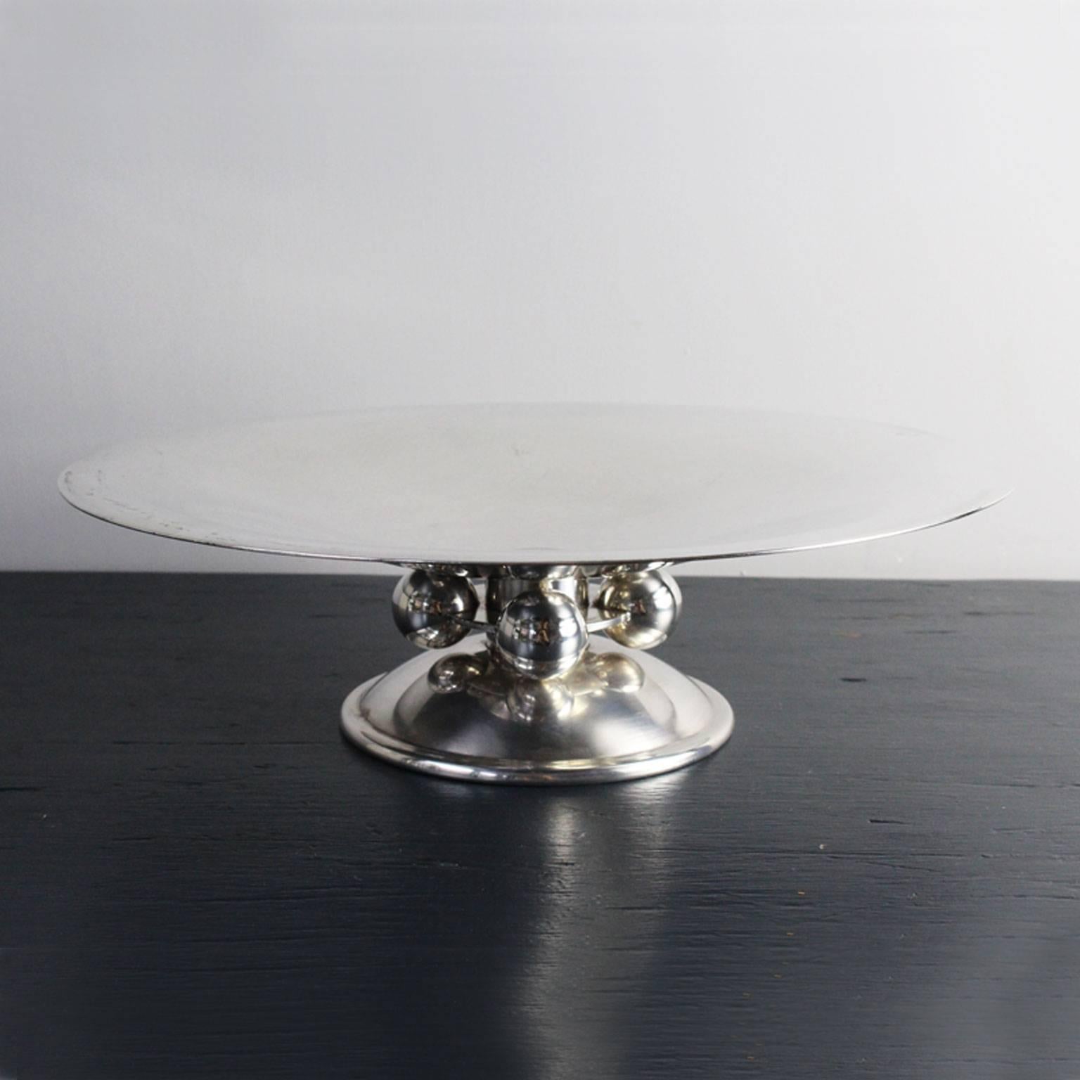 French Exceptional Art Deco Silver Plated Centrepiece Dish by Luc Lanel for Christofle For Sale