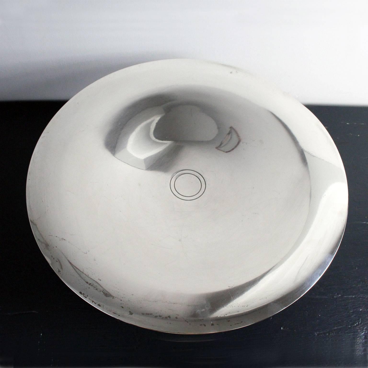 Mid-20th Century Exceptional Art Deco Silver Plated Centrepiece Dish by Luc Lanel for Christofle For Sale