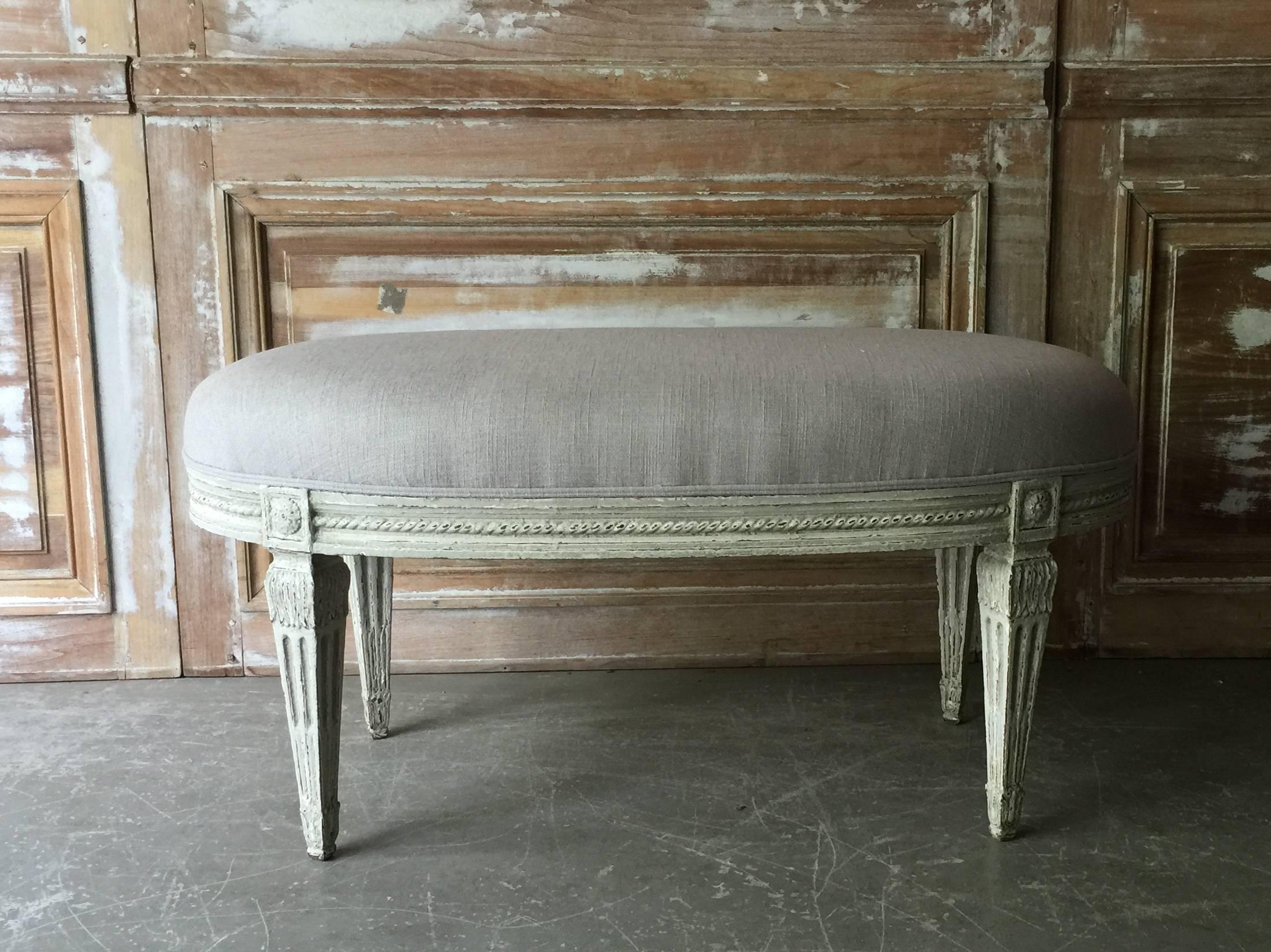 Pair of Louis XVI Style Painted Benches In Excellent Condition In Charleston, SC