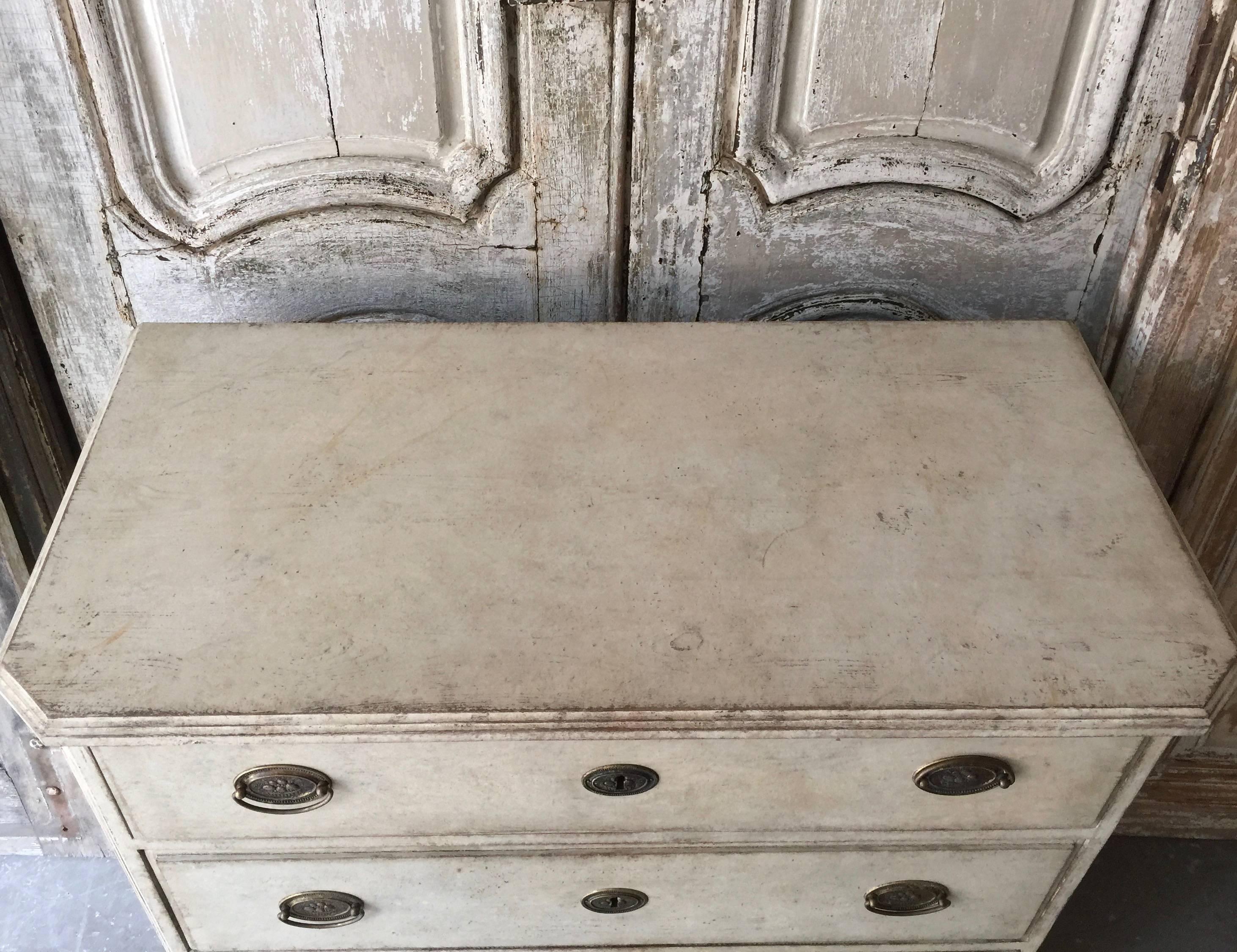 Period Swedish Gustavian Chest of Drawers In Good Condition In Charleston, SC
