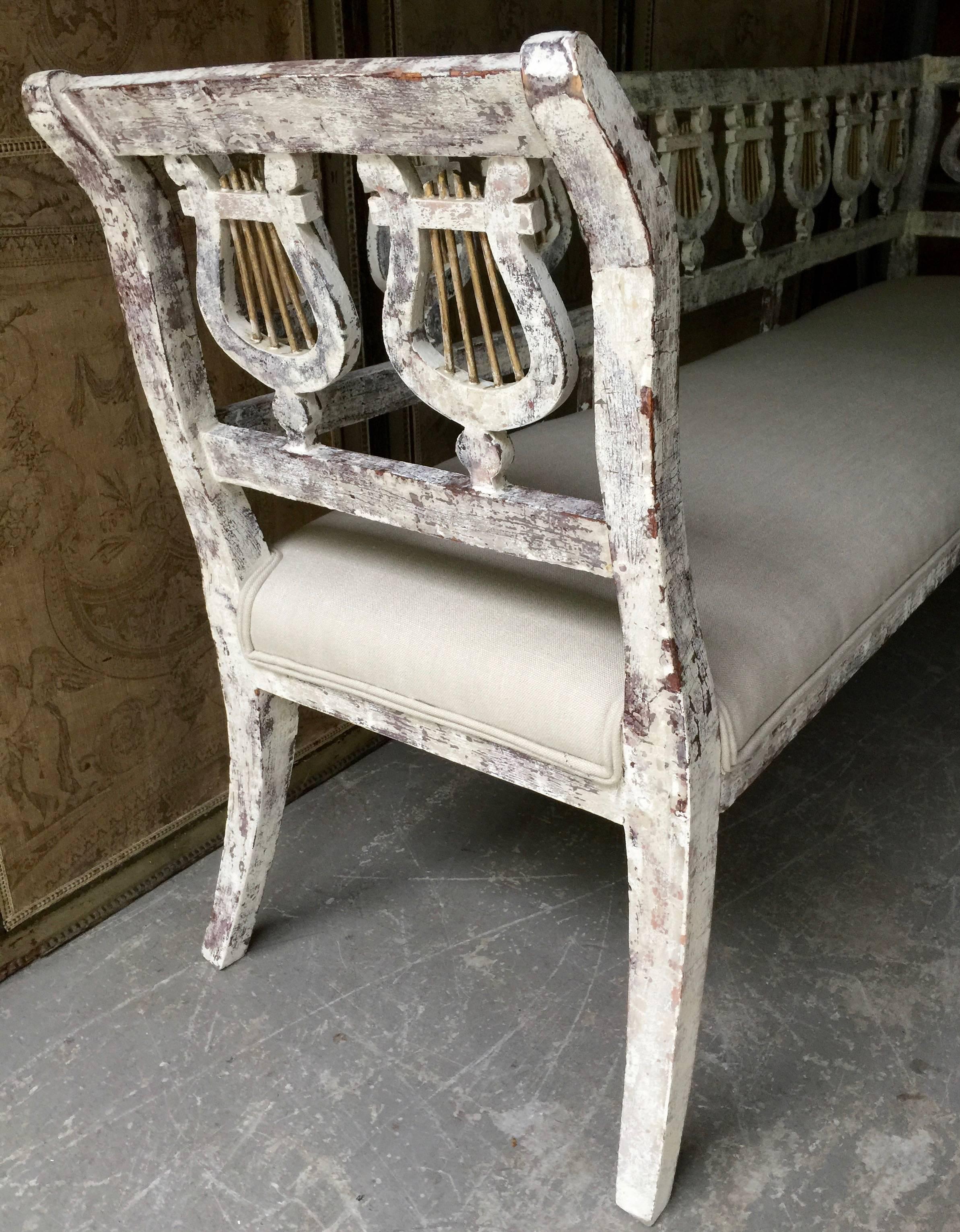 Hand-Carved 19th Century Swedish Painted Settee with Lyre Back
