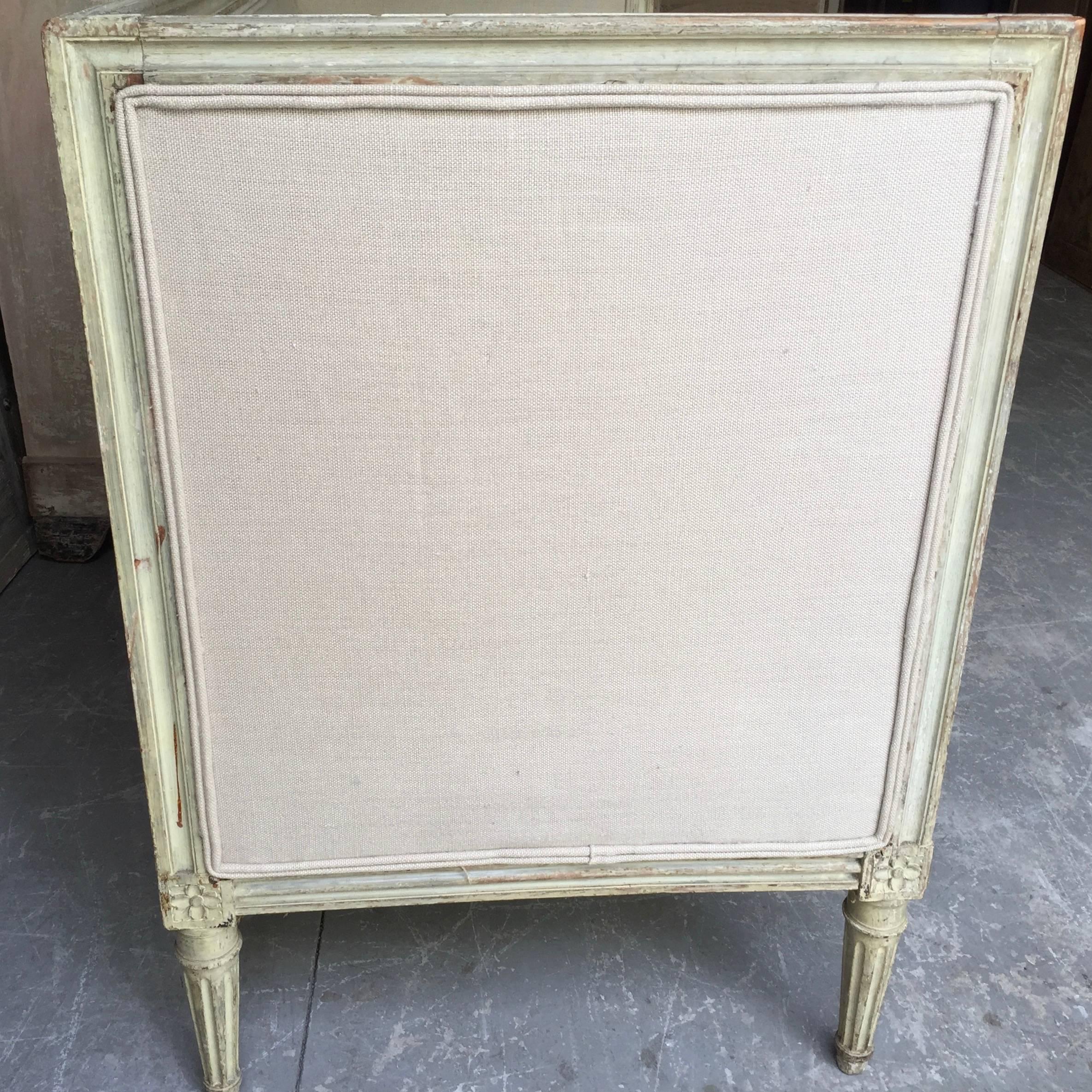 19th Century French Louis XVI Style Painted Settee In Good Condition In Charleston, SC